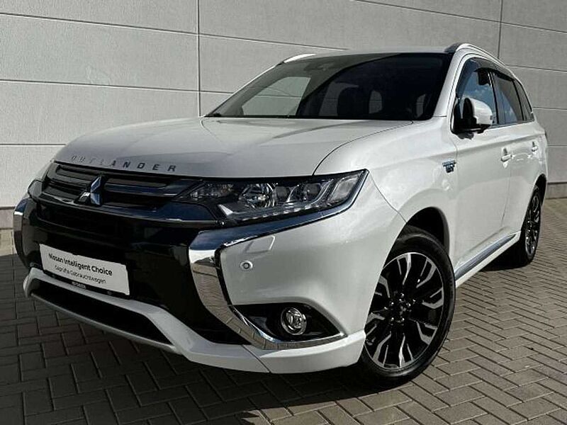 Mitsubishi Outlander PHEV Top 4WD *Automatik*Winterräder