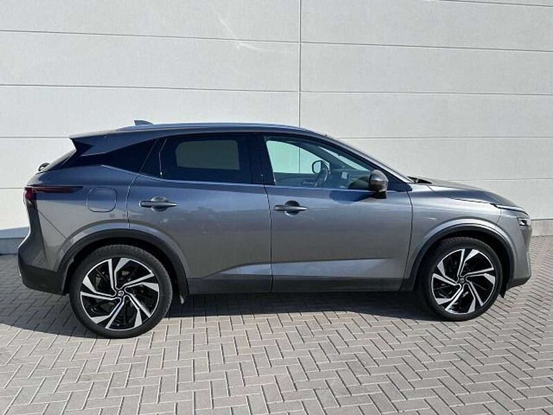 Nissan Qashqai Tekna+ 4x4 *Automatik*Leder*BOSE*Panodac